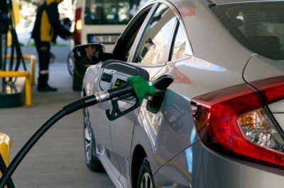 Benzine indirim geldi