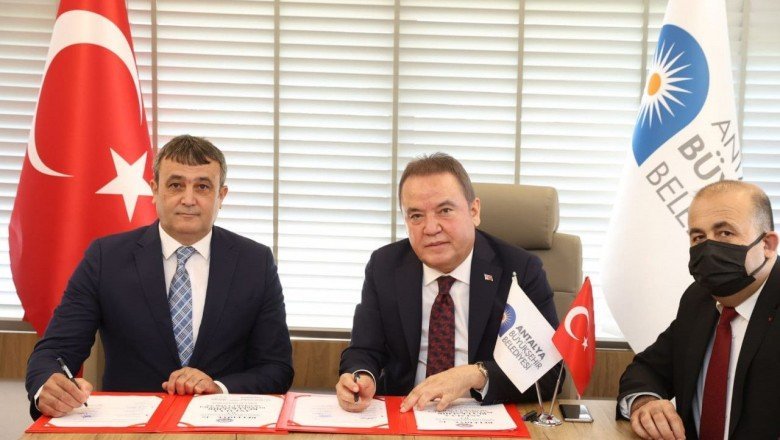 Büyükşehir'de işçileri sevindiren imza