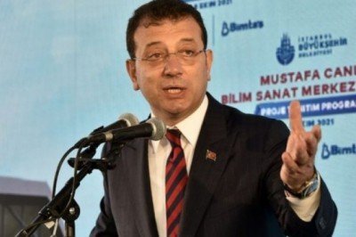 Ekrem İmamoğlu'nun YSK üyelerine hakaret ettiği gerekçesiyle yargılanmasına başlandı