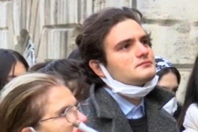 İstanbul'da 09.05'te hayat durdu! Ulu Önder Mustafa Kemal Atatürk'e saygı duruşu