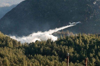 Seydikemer'deki orman yangını söndürüldü