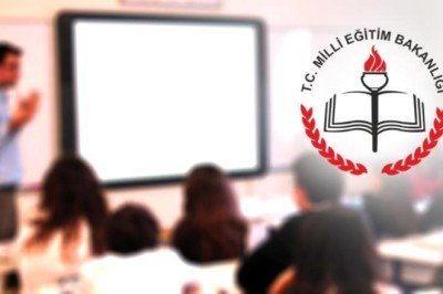 Açık öğretim liselerinde mezuniyet için 8 dönem şartı kaldırıldı