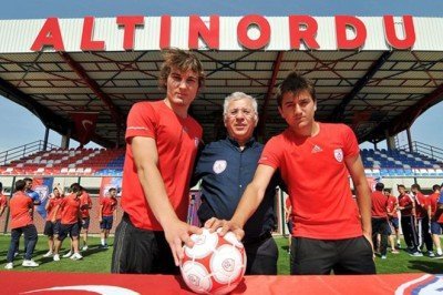 Altınordu fabrikası durmuyor