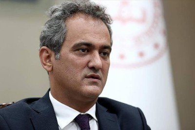 Bakan Özer: Kız çocuklarının okullaşma oranı erkek çocuklarını geçti