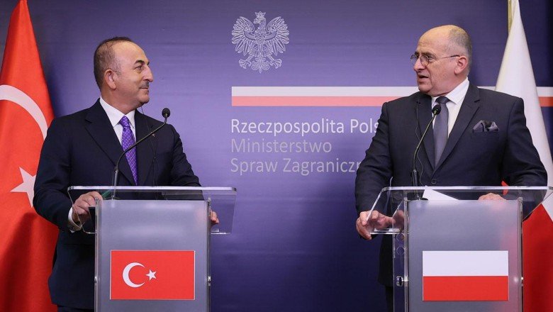 Çavuşoğlu, Polonyalı mevkidaşıyla göçmen krizini görüştü