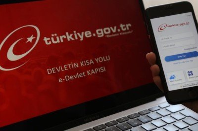 eDevlet'te hedef 60 milyon kayıtlı kullanıcı