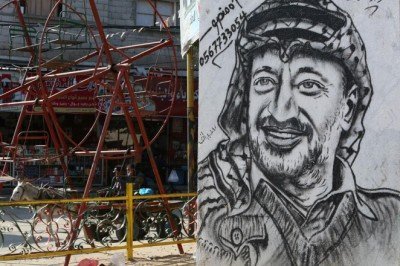 Kefiyeli cengaver: Yaser Arafat