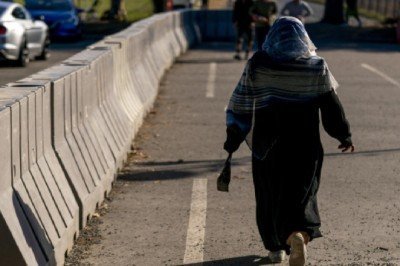 Norveç Mülteci Konseyi her gün 45 bin Afganın İran'a geçtiğini duyurdu