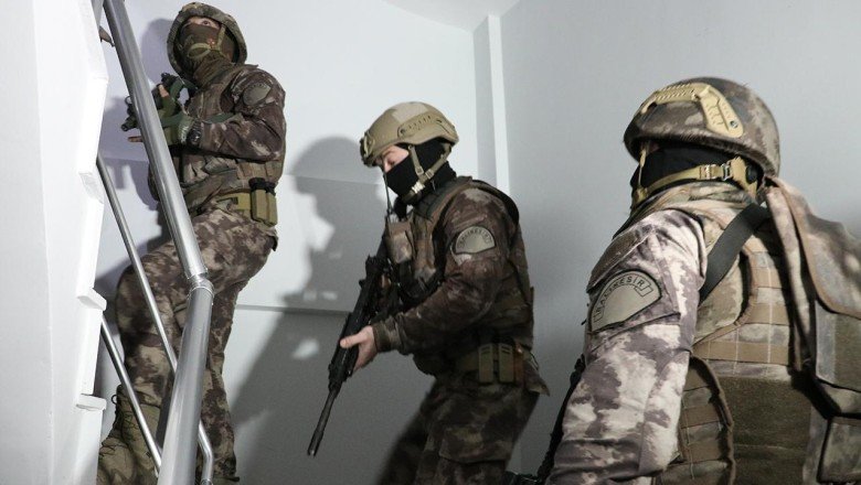 Polis lojmanlarına roketatarlı saldırı düzenleyen terörist yakalandı