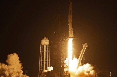 SpaceX, 4 astronotu daha Uluslararası Uzay İstasyonu'na gönderdi