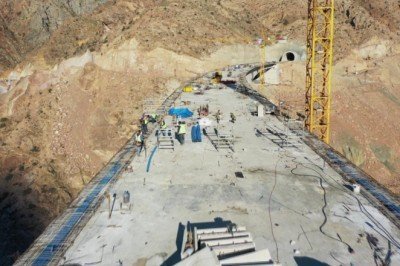 Türkiye'nin 2'nci en yüksek ayaklı viyadüğünde sona doğru