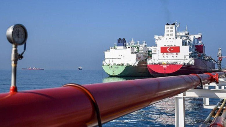 Türkiye'nin üçüncü FSRU'su 2022'de devreye alınacak