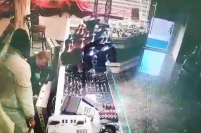 Bursa'da kuyumcu soydu, İstanbul'da altınları sayarken yakalandı