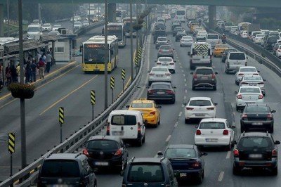 İstanbul'da bugün bazı yollar trafiğe kapatılacak