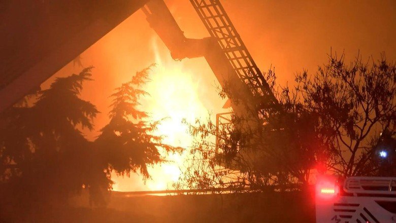 İstanbul'da dokuma atölyesinde yangın