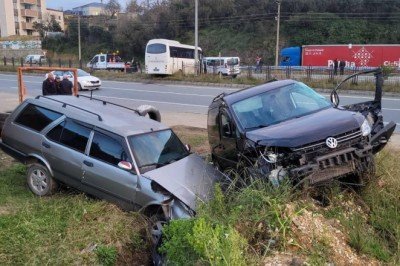 Yola dikkatsiz girdi, ortalığı birbirine kattı