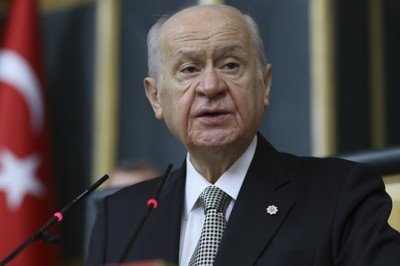 Bahçeli'den Başak Cengiz paylaşımı: Akli dengesi bozuk bahanelerinin cinayeti perdelemesine müsaade edilmemesini ümit ediyorum - T24