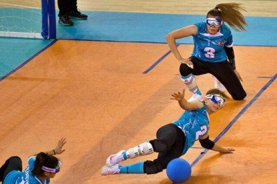 Bakan Kasapoğlu Golbol Kadın Milli Takımı'nı tebrik etti