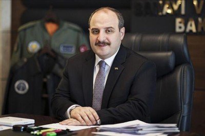 Bakan Varank: 12 aylık ihracatımız, 215 milyar dolara ulaştı