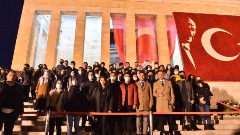 Başkentliler Büyükşehir ev sahipliğinde 10 Kasım Haftasında Atatürk’ü andı   