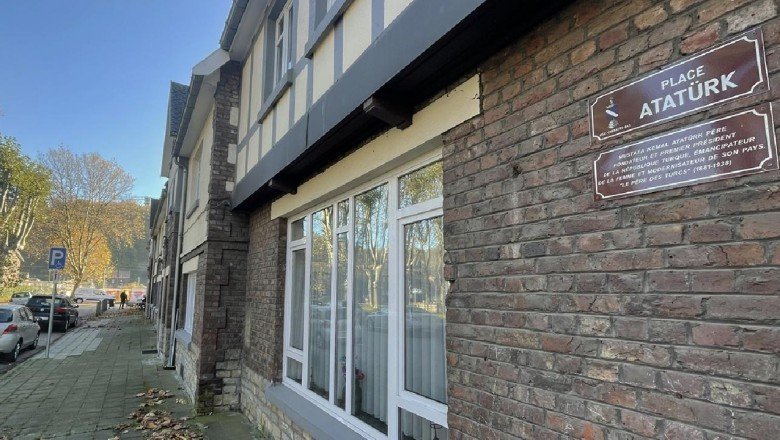 Belçika'da Atatürk Meydanı: Türkçe isimler, ezan sesi