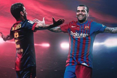 Dani Alves Barcelona'ya geri döndü