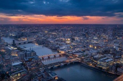 İngiliz ekonomisinde büyüme yavaşladı