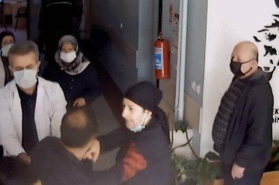 İstediği ilacı yazmayan doktoru darbetti