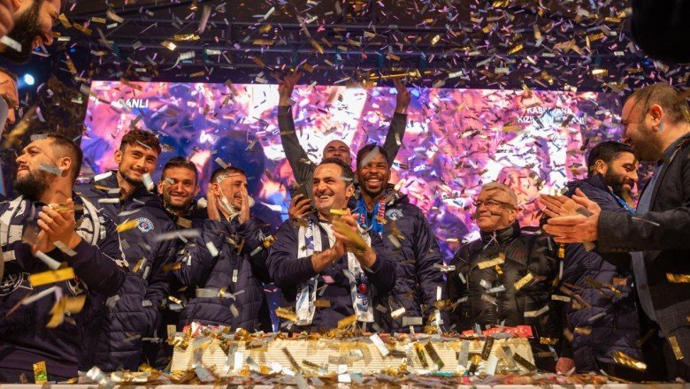 Kasımpaşa 100. yılını kutladı