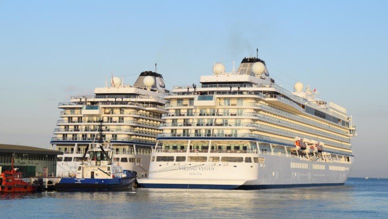 Kuşadası'na 1200 turist geldi