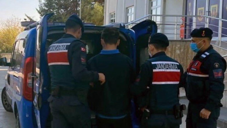 Müşterilerin kart bilgileriyle internette harcama yapan zanlı tutuklandı