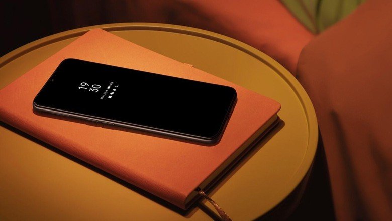 Türkiye'de üretilen yeni bir telefon daha satışa çıktı