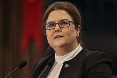 Aile ve Sosyal Hizmetler Bakanı Derya Yanık'tan engelli ataması için tarih