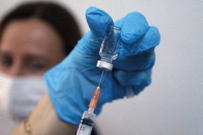 Aşılama durma noktasına geldi: Halen aşı yaptırmayan 14 milyon kişi var