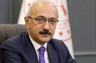 Bakan Elvan: Yüksek döviz kuru hedeflendiğine yönelik yorumlar doğru değil