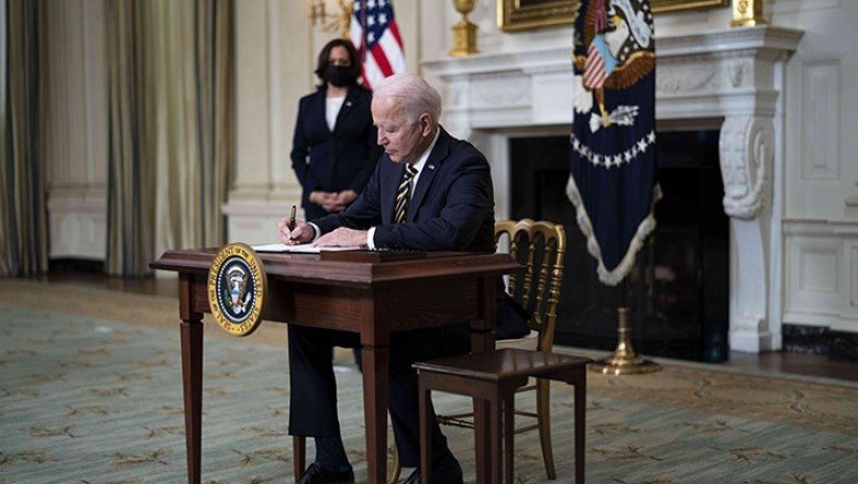 Biden, iki Çinli şirketi kısıtlayan yasayı imzaladı
