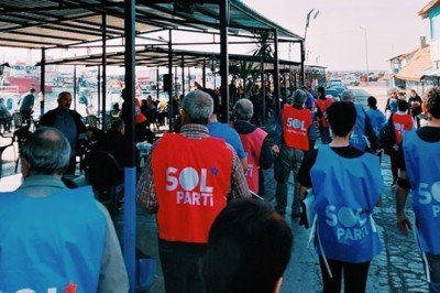 Çiftçi, işçi, genç İzmir’de bir arada