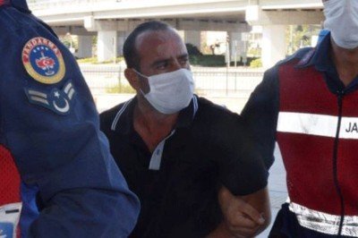 Evli olduğu kadının annesini öldüren erkeğe 'haksız tahrik' indirimi!