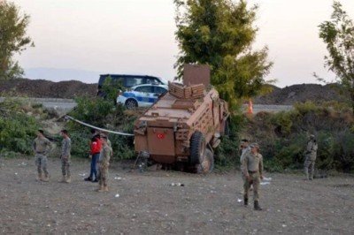 Hatay'da zırhlı askeri araç devrildi: 5 yaralı