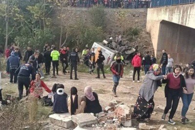 Kocaeli servis kazasında ölü sayısı 5'e yükseldi