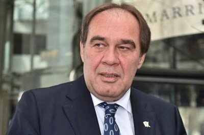 Mahkeme kararı bozdu: Demirören, Hürriyet hisseleri için zorunlu alım teklif edecek