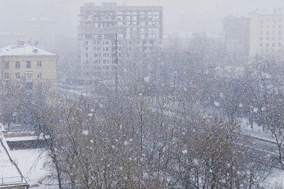 Moskova'ya yılın ilk karı yağdı