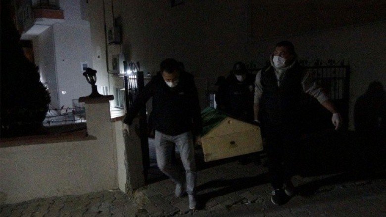 Önce anne ve babasını öldürdü sonra intihar etti