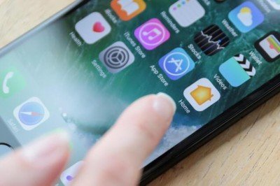 Apple hukuk mücadelesini kaybetti! Hissesi sert düştü!