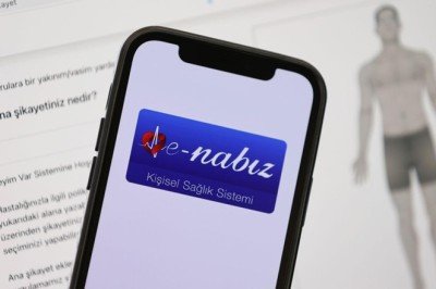 Bakanlıktan hastaları yönlendiren uygulama: Neyim Var?