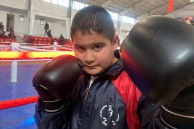 Boks sayesinde hayata tutundu