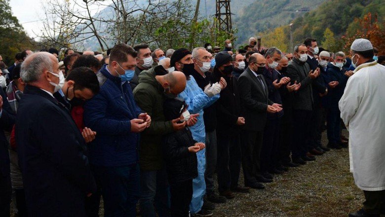 COVID19 tedavisi gören öğretmen ve bebeği hayatını kaybetti