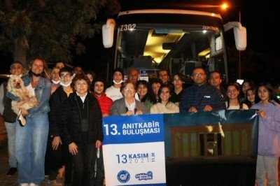 ÇYDD Bodrum gençleri Anıtkabir'i ziyaret etti