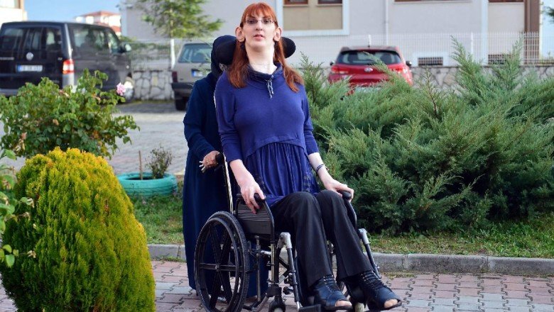 Dünyanın en uzun boylu kadını dünyayı gezmek istiyor