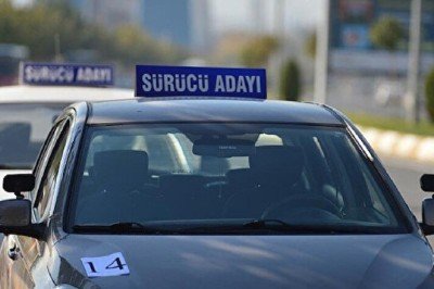 Ehliyet sınavlarında yeni dönem: Artık animasyonlu sorular da yer alacak!